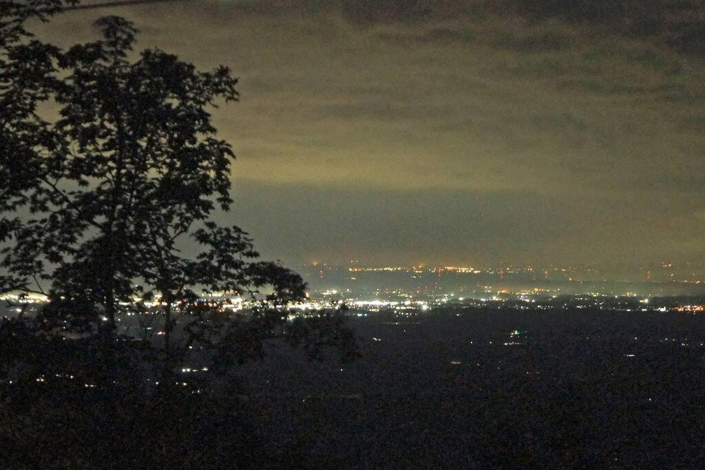 Haruna Sky: Panoramic Views With Private Forest Retreat *
